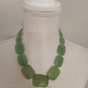 VINTAGE LIZ CLAIBORNE FAUX JADE SQUARE BEAD SILVER TONE CHAIN NECKLACE